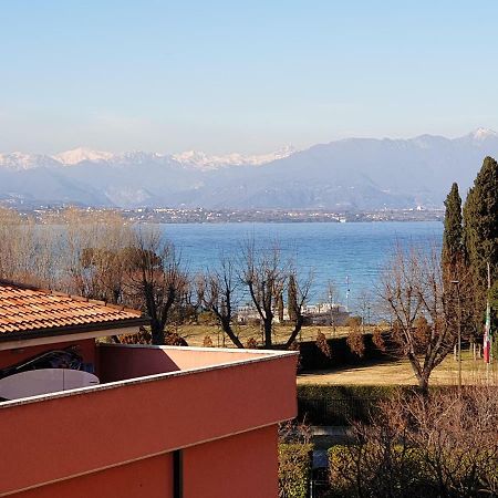 Sun Lake Apartments Desenzano del Garda Buitenkant foto