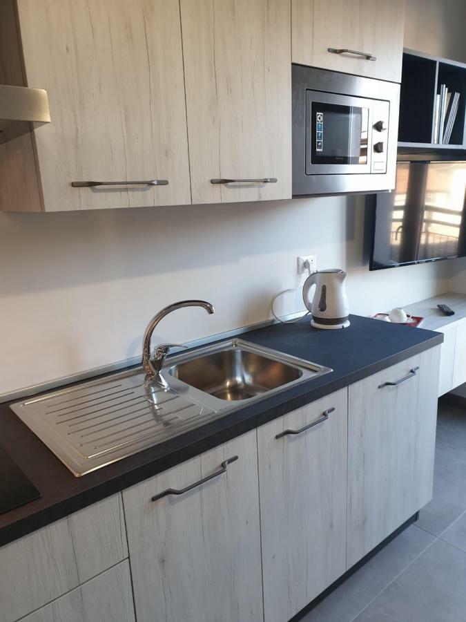 Sun Lake Apartments Desenzano del Garda Buitenkant foto